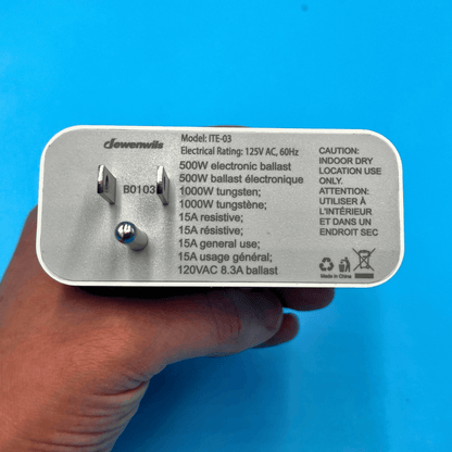 Grow Light Timer | 3 - Prong Programmable for Indoor Gardens - Happy Leaf